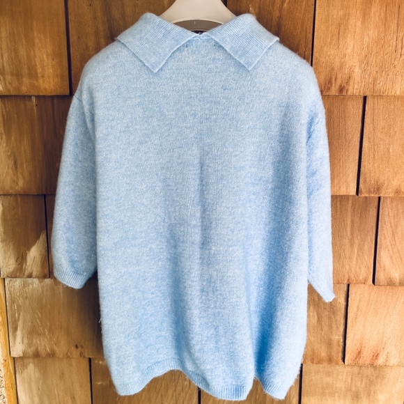 H&M Sweater Womens Size M Blue Wool Blend Rhinestone Flower Buttons SS Collar - Picture 12 of 14